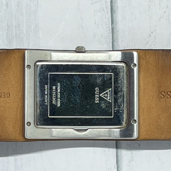 Guess watch W13522G2 hard to find - Picture 3 of 5